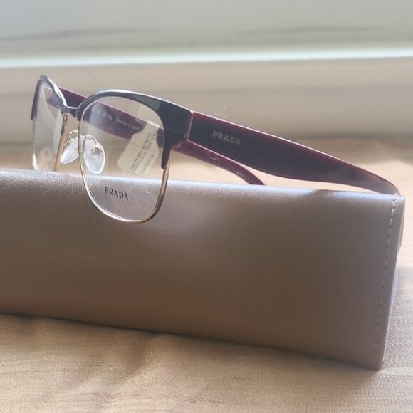 NEW & AUTHENTIC PRADA FRAMES MODEL VPR 65R , 53-16-140, COLOR UAN-101 - Picture 2 of 3